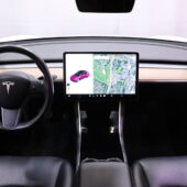 Tesla - Model 3 - Long Range Dual Motor AWD // Autopilot / Premium audio / Lasikatto / Muistipenkki / Kamera / - Sedan