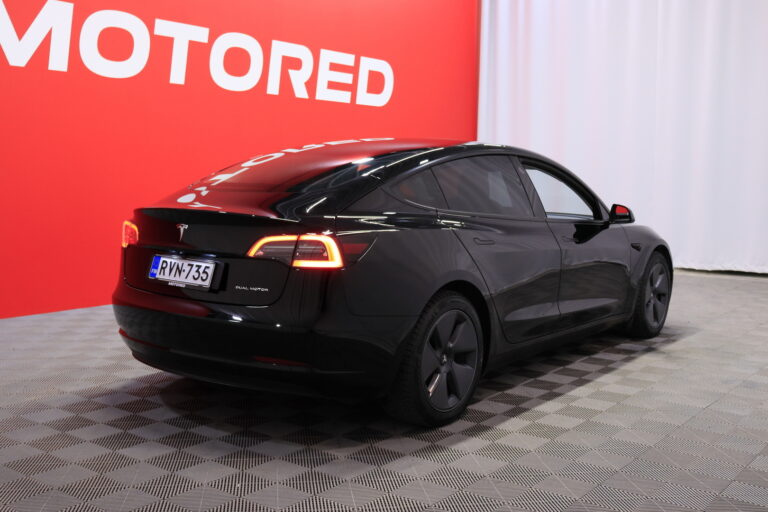 Tesla - Model 3 - Long Range Dual Motor AWD - Sedan
