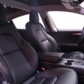 Tesla - Model 3 - Long Range Dual Motor // Autopilot / Premium Audio / Lasikatto / Nahkasisusta // - Sedan