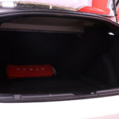 tuotekuva-Tesla-Model-3-YLZ-327-2026-02-19-101103-25