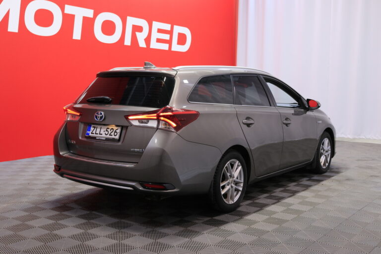 Toyota - Auris - Touring Sports 1,8 Hybrid Active Edition - Farmari