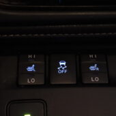 tuotekuva-Toyota-Auris-ZLL-526-2026-02-11-131102-23