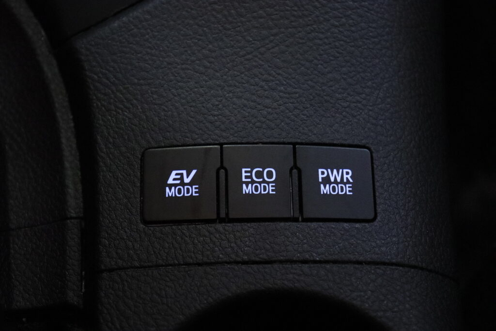 tuotekuva-Toyota-Auris-ZLL-526-2026-02-11-131102-24 tuotekuva-Toyota-Auris-ZLL-526-2026-02-11-131102-24