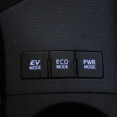 tuotekuva-Toyota-Auris-ZLL-526-2026-02-11-131102-24