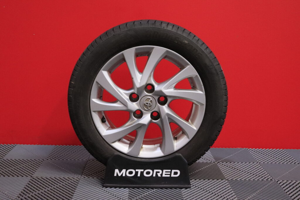 tuotekuva-Toyota-Auris-ZLL-526-2026-02-11-131102-27 tuotekuva-Toyota-Auris-ZLL-526-2026-02-11-131102-27