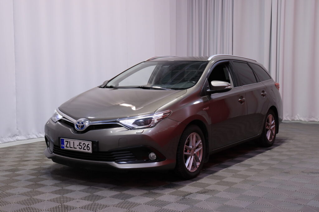Toyota - Auris - Touring Sports 1,8 Hybrid Active Edition Toyota - Auris - Touring Sports 1,8 Hybrid Active Edition - Farmari