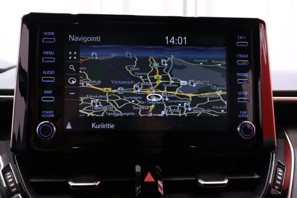 tuotekuva-Toyota-Corolla-IZG-704-2025-12-29-143005-26 tuotekuva-Toyota-Corolla-IZG-704-2025-12-29-143005-26