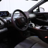 Toyota - bZ4X - Launch Edition - Maastoauto