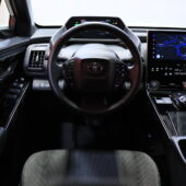 Toyota - bZ4X - Launch Edition - Maastoauto