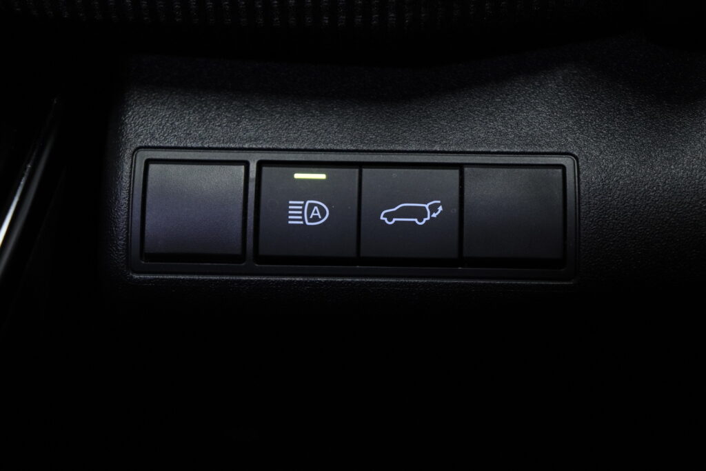 tuotekuva-Toyota-bZ4X-GPJ-124-2026-02-16-125603-19 tuotekuva-Toyota-bZ4X-GPJ-124-2026-02-16-125603-19