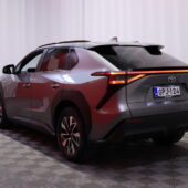 Toyota - bZ4X - Launch Edition - Maastoauto