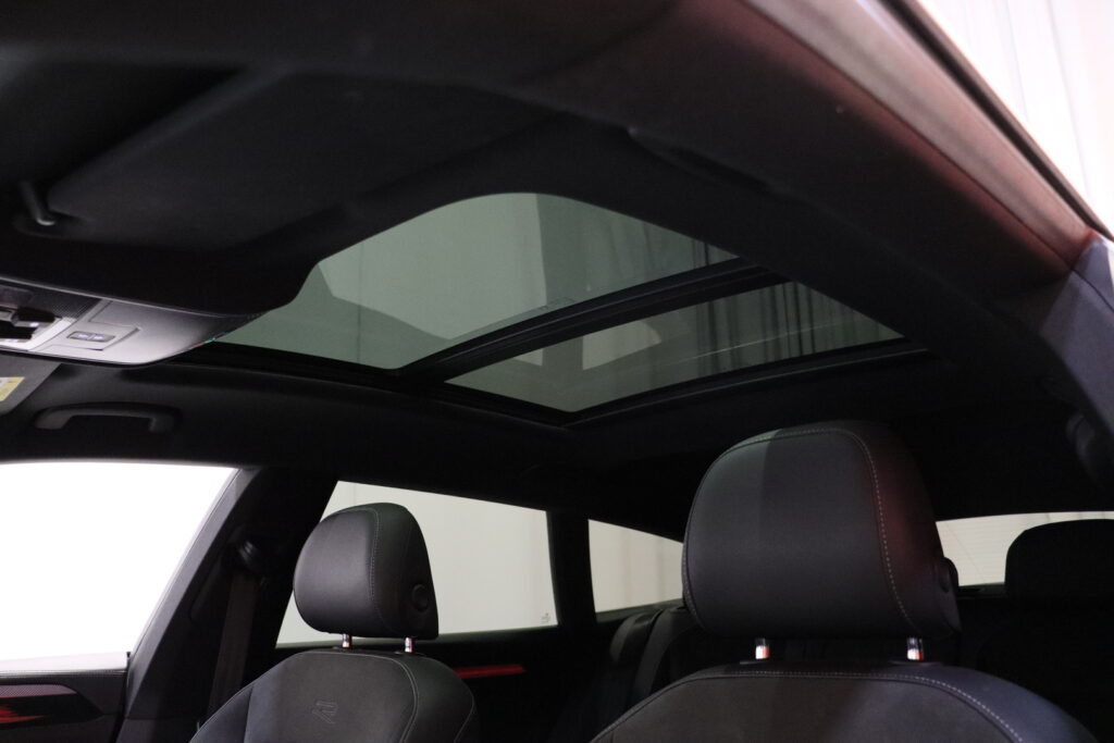 Volkswagen - Arteon - Shooting Brake R-Line 2,0 TDI SCR 147 kW 4MOTION DSG-automaatti Volkswagen - Arteon - Shooting Brake R-Line 2,0 TDI SCR 147 kW 4MOTION DSG-automaatti - Farmari