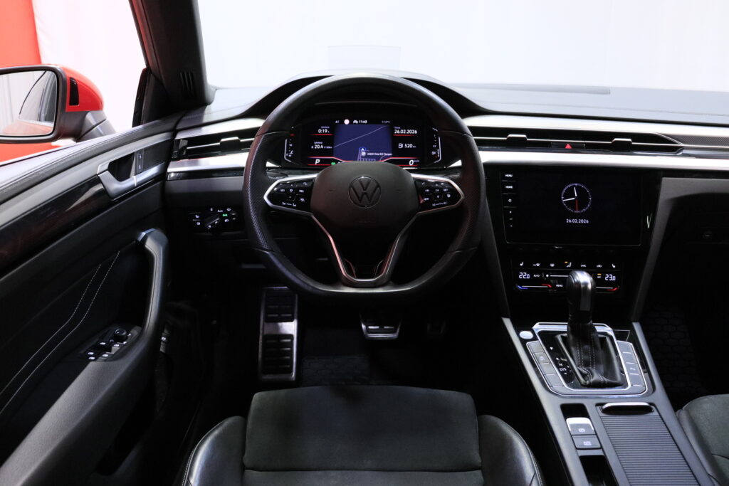 tuotekuva-Volkswagen-Arteon-IZE-253-2026-02-26-120604-15 tuotekuva-Volkswagen-Arteon-IZE-253-2026-02-26-120604-15
