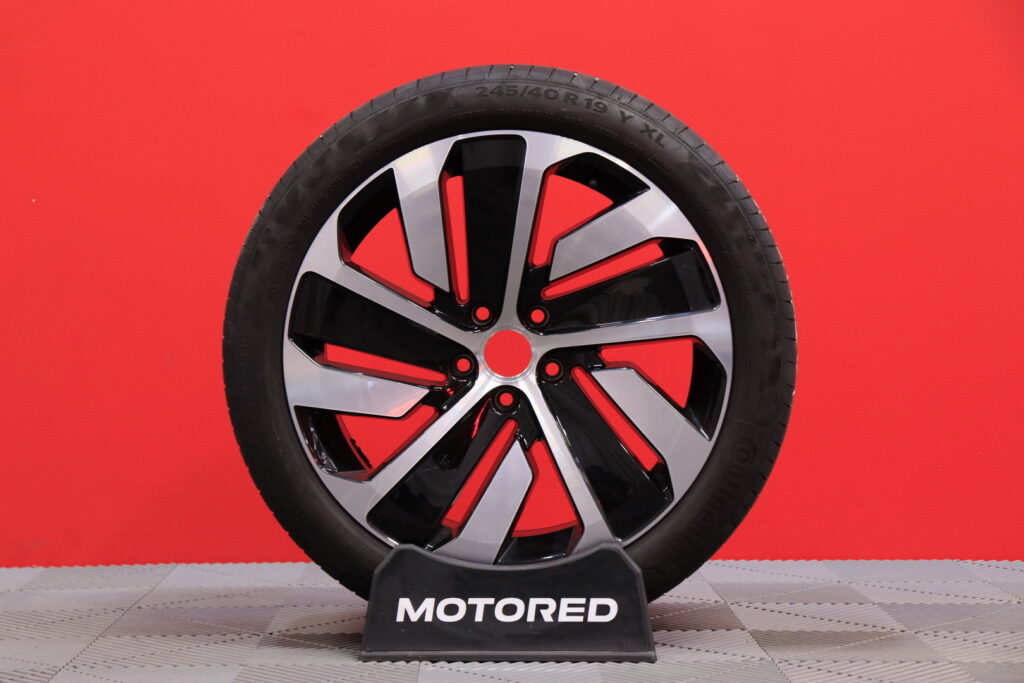 tuotekuva-Volkswagen-Arteon-IZE-253-2026-02-26-120604-35 tuotekuva-Volkswagen-Arteon-IZE-253-2026-02-26-120604-35