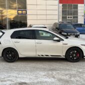 Volkswagen - Golf - GTI Clubsport 2,0 TSI 221 kW DSG-automaatti // IQ.Light / ACC & Travel Assist / Clubsport-alusta / - Viistoperä