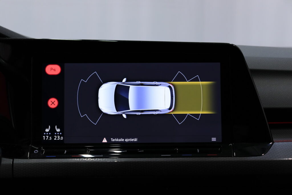 tuotekuva-Volkswagen-Golf-YJL-142-2026-02-24-151103-19 tuotekuva-Volkswagen-Golf-YJL-142-2026-02-24-151103-19