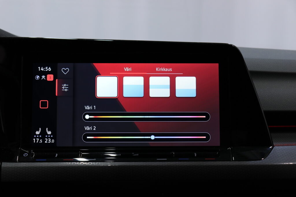 tuotekuva-Volkswagen-Golf-YJL-142-2026-02-24-151103-23 tuotekuva-Volkswagen-Golf-YJL-142-2026-02-24-151103-23