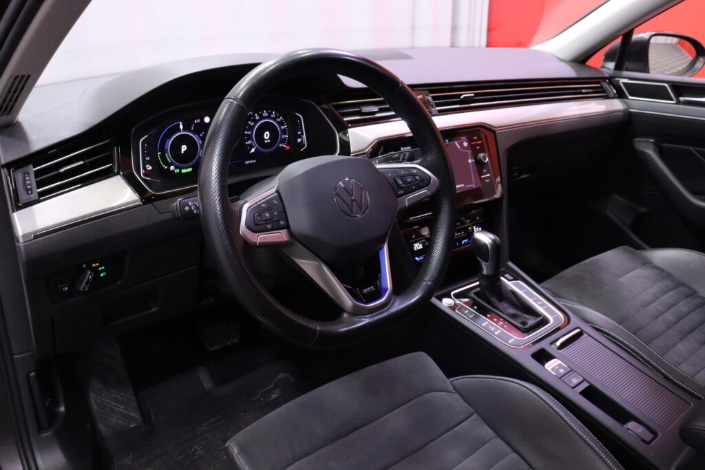 tuotekuva-Volkswagen-Passat-ETS-999-2026-02-13-132102-17 tuotekuva-Volkswagen-Passat-ETS-999-2026-02-13-132102-17