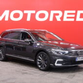 Volkswagen - Passat - Variant GTE Plug-In Hybrid // Kamera / Webasto / Ratinlämmitin / ACC / Keyless Entry / IQ.LIGHT // - Farmari