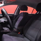 tuotekuva-Volkswagen-Passat-NLU-573-2026-02-18-131004-15