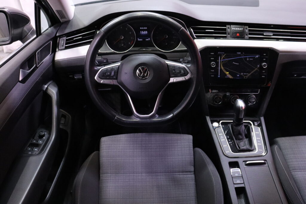 tuotekuva-Volkswagen-Passat-NLU-573-2026-02-18-131004-22 tuotekuva-Volkswagen-Passat-NLU-573-2026-02-18-131004-22