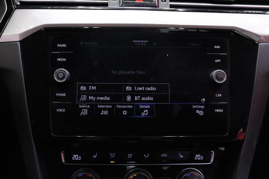 tuotekuva-Volkswagen-Passat-NLU-573-2026-02-18-131004-25 tuotekuva-Volkswagen-Passat-NLU-573-2026-02-18-131004-25