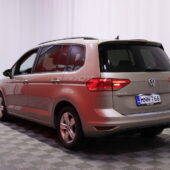 Volkswagen - Touran - Comfortline 1,6 TDI 85 kW (115 hv) DSG-automaatti Football Edition - Tila-auto