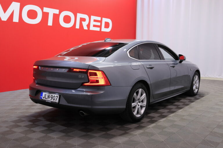Volvo - S90 - D3 Momentum aut - Sedan