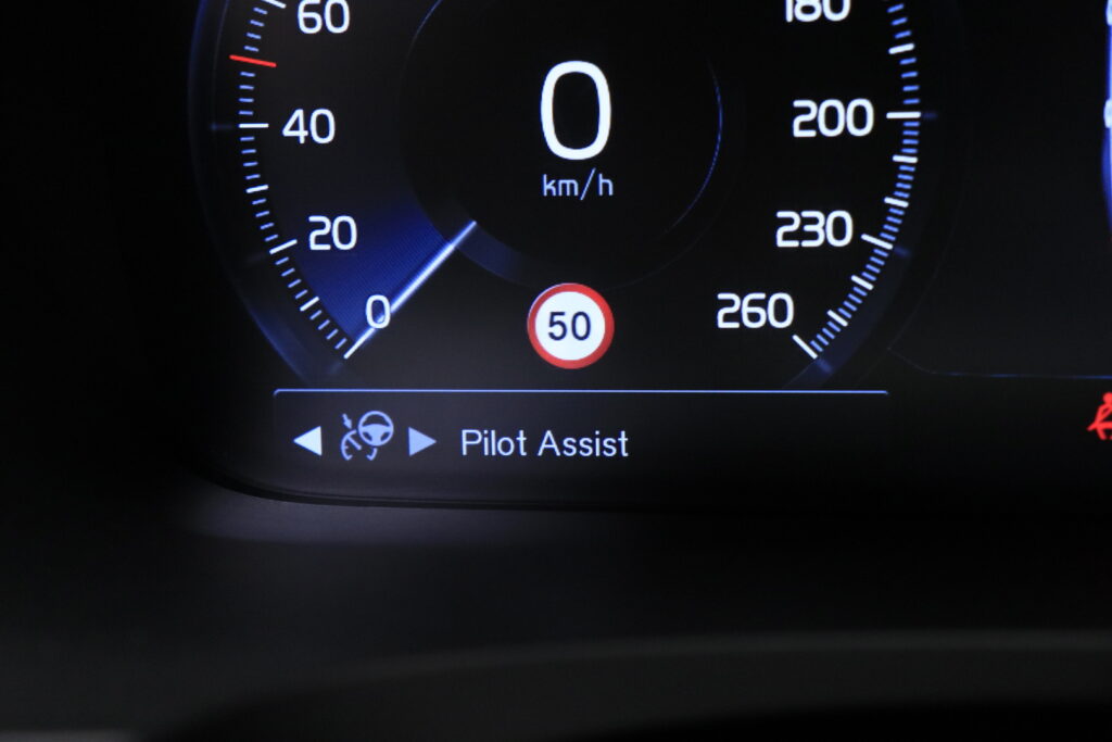 tuotekuva-Volvo-S90-JLN-907-2026-02-17-174004-17 tuotekuva-Volvo-S90-JLN-907-2026-02-17-174004-17