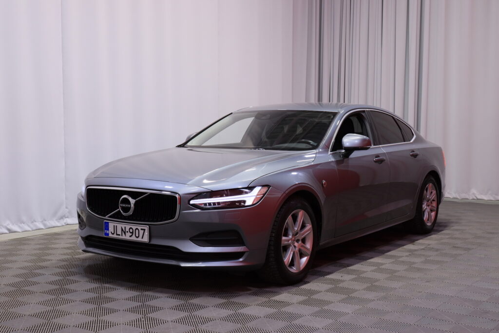 Volvo - S90 - D3 Momentum aut Volvo - S90 - D3 Momentum aut - Sedan