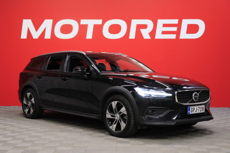 Volvo - V60 Cross Country - B4 AWD D-MHEV Business Plus aut - Farmari