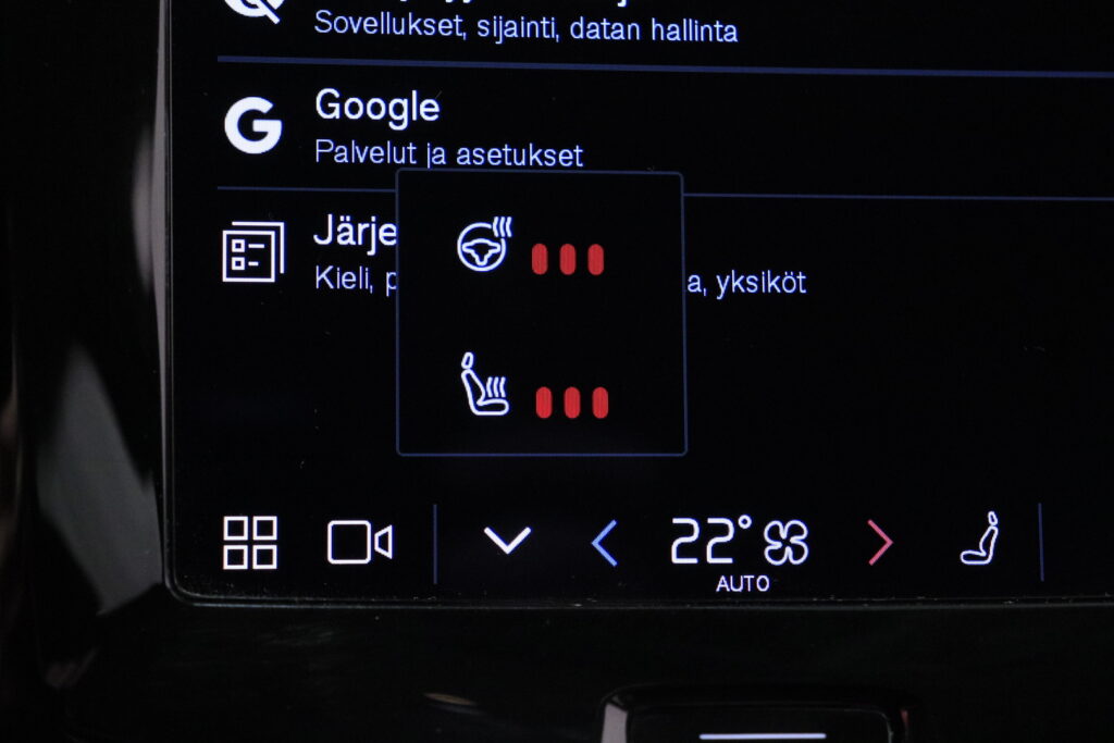 tuotekuva-Volvo-V60-LRL-406-2026-02-25-143102-23 tuotekuva-Volvo-V60-LRL-406-2026-02-25-143102-23
