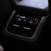 tuotekuva-Volvo-V60-LRL-406-2026-02-25-143102-27