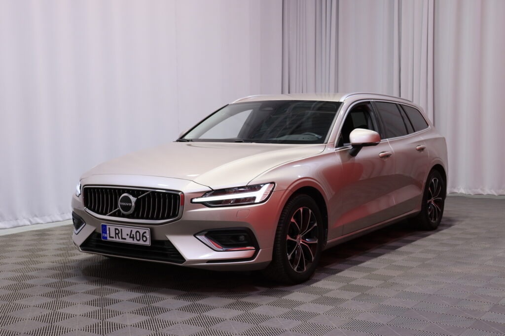 Volvo - V60 - B3 MHEV Business Plus Bright DCT aut Volvo - V60 - B3 MHEV Business Plus Bright DCT aut - Farmari