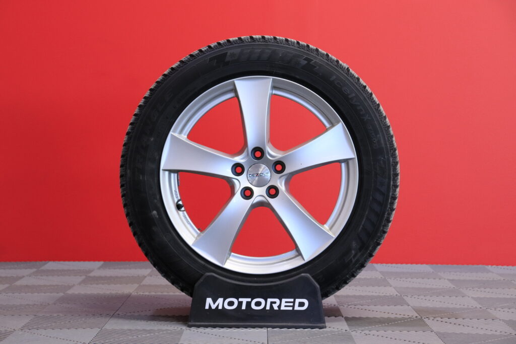 tuotekuva-Volvo-V90-Cross-Country-CRH-509-2026-02-20-152602-32 tuotekuva-Volvo-V90-Cross-Country-CRH-509-2026-02-20-152602-32