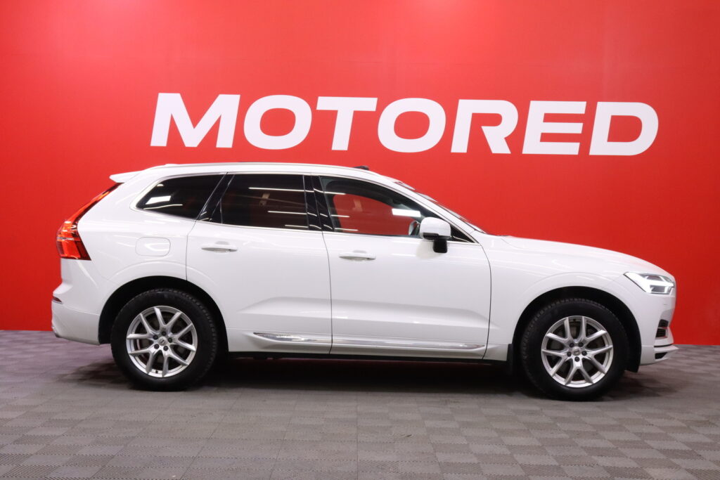 Volvo - XC60 - T8 AWD Inscription aut // PilotAssist / Full Led / KeylesGo / Koukku / Panoraama // Volvo - XC60 - T8 AWD Inscription aut // PilotAssist / Full Led / KeylesGo / Koukku / Panoraama // - Maastoauto