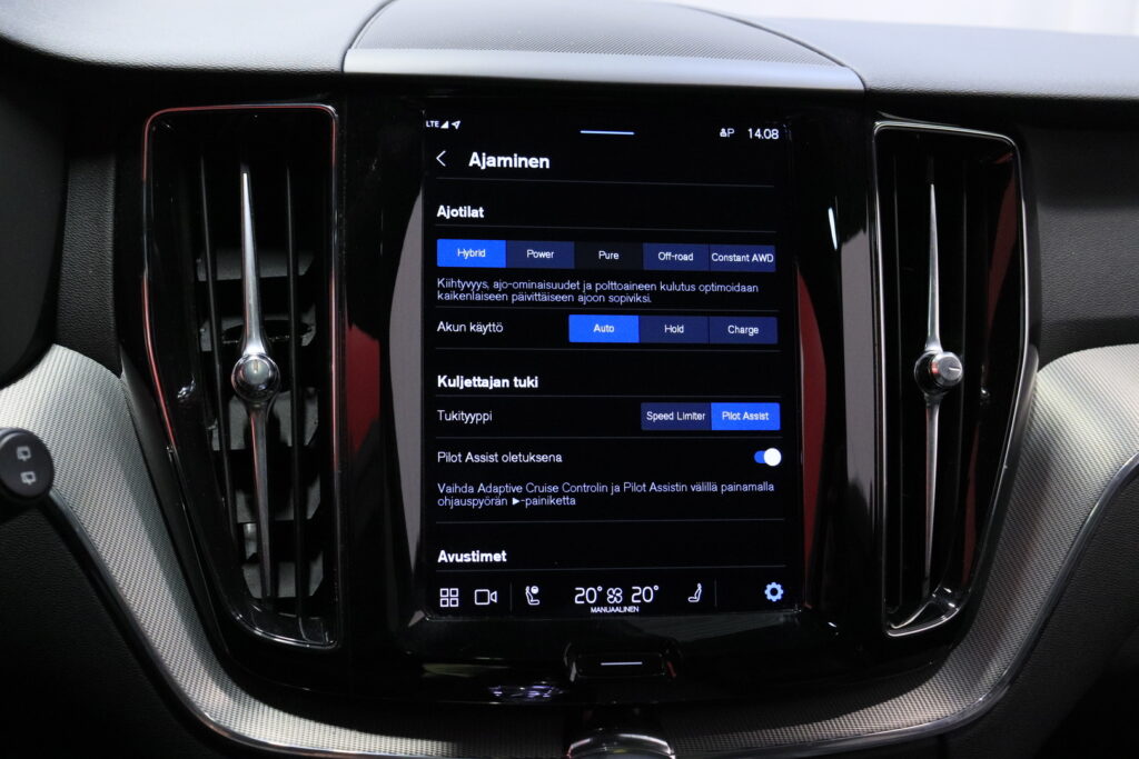 tuotekuva-Volvo-XC60-YLX-219-2026-02-26-142504-23 tuotekuva-Volvo-XC60-YLX-219-2026-02-26-142504-23