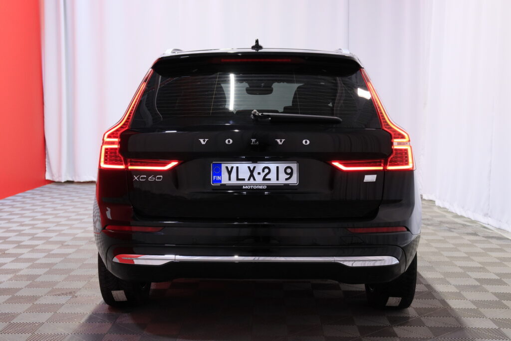 Volvo - XC60 - T6 AWD Long Range Plus Bright aut Volvo - XC60 - T6 AWD Long Range Plus Bright aut - Maastoauto