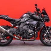 Yamaha - MT-10 - // Akrapovic / Suomi-pyörä / Penkitetty / Shifter / Vakkari / Ajomodet // - Moottoripyörä