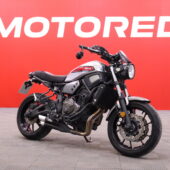 Yamaha - XSR - 700 // IXIL kokoputkisto / Diginäyttö / Huoltohistoria // - Moottoripyörä