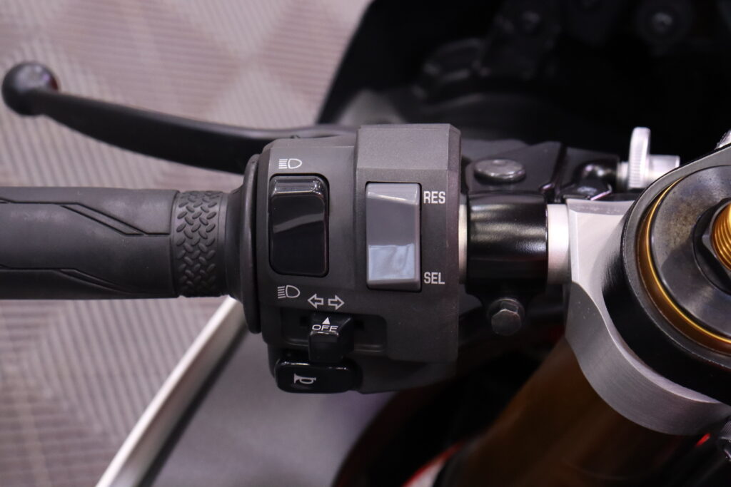 Yamaha - YZF-R7 - // World GP 60th Anniversary! / Akrapovic putkisto / Erittäin hieno! // Yamaha - YZF-R7 - // World GP 60th Anniversary! / Akrapovic putkisto / Erittäin hieno! // - Moottoripyörä