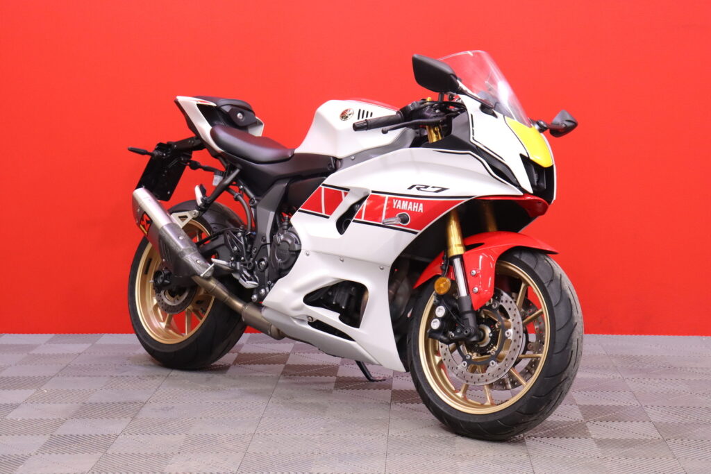 Yamaha - YZF-R7 - // World GP 60th Anniversary! / Akrapovic putkisto / Erittäin hieno! // Yamaha - YZF-R7 - // World GP 60th Anniversary! / Akrapovic putkisto / Erittäin hieno! // - Moottoripyörä