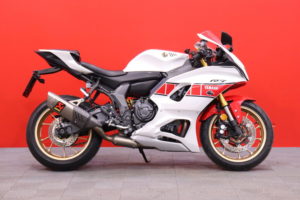 Yamaha - YZF-R7 - // World GP 60th Anniversary! / Akrapovic putkisto / Erittäin hieno! // Yamaha - YZF-R7 - // World GP 60th Anniversary! / Akrapovic putkisto / Erittäin hieno! // - Moottoripyörä