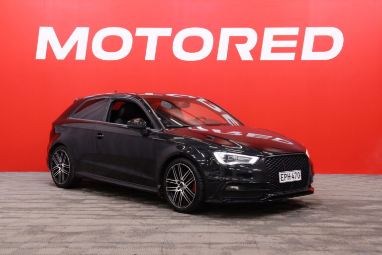 Audi - A3 - Coupé 2,0 TDI 110 kW quattro S-Line / Flat Bottom / Bang Olufsen / Jakopää juuri vaihdettu // - Viistoperä