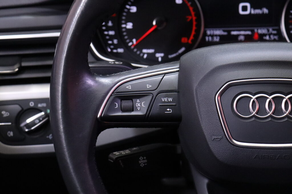 tuotekuva-Audi-A4-CNH-564-2026-03-11-150103-18 tuotekuva-Audi-A4-CNH-564-2026-03-11-150103-18