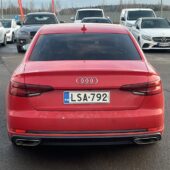 Audi - A4 - Sedan Business 40 TFSI 140 kW MHEV S tronic // ACC / Webasto / Koukku / - Sedan