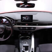 Audi - A4 - Sedan Business 40 TFSI 140 kW MHEV S tronic // ACC / Webasto / Koukku / - Sedan