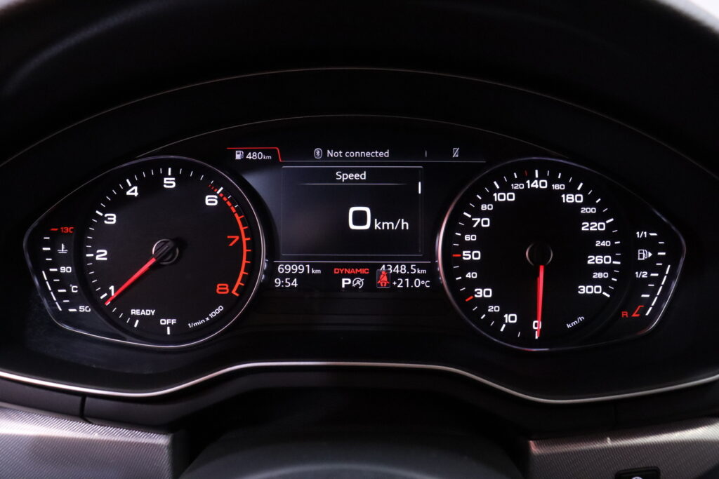 tuotekuva-Audi-A4-LSA-792-2026-03-25-082603-18 tuotekuva-Audi-A4-LSA-792-2026-03-25-082603-18
