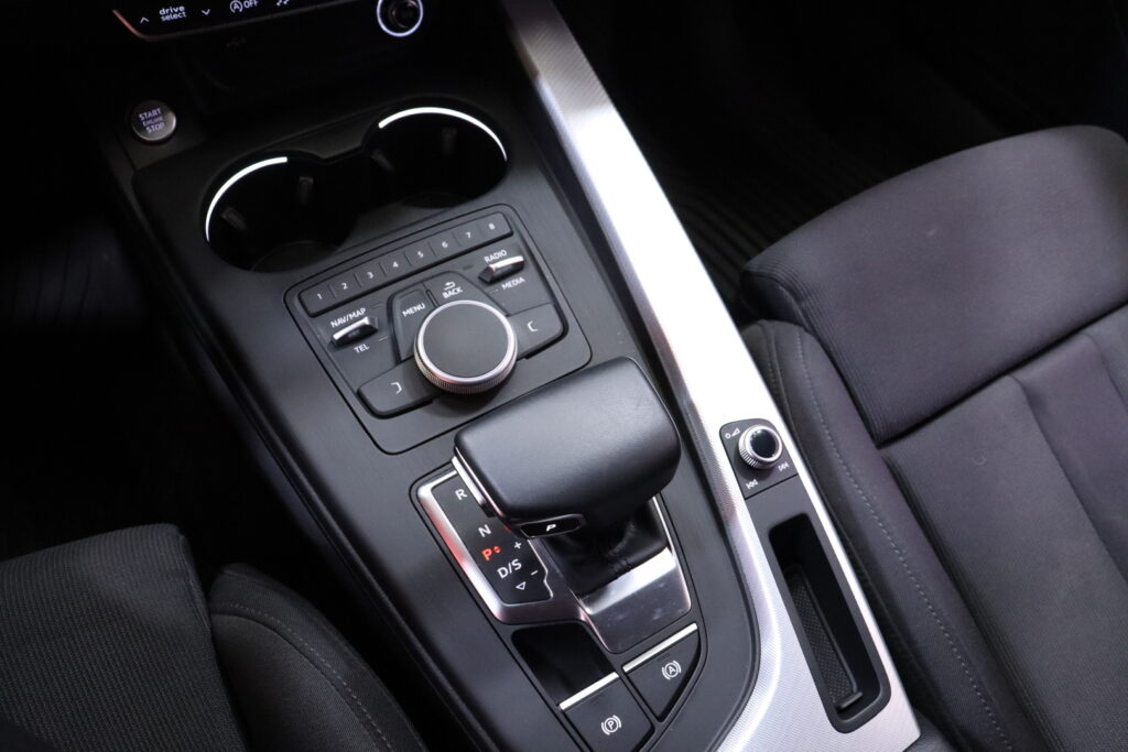 tuotekuva-Audi-A4-LSA-792-2026-03-25-082603-19 tuotekuva-Audi-A4-LSA-792-2026-03-25-082603-19