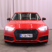 Audi - A4 - Sedan Business 40 TFSI 140 kW MHEV S tronic // ACC / Webasto / Koukku / - Sedan